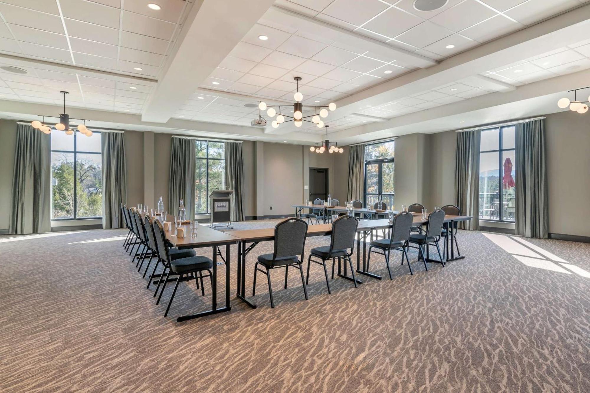 Cambria Hotel Lake Placid - Lakeside Resort Zewnętrze zdjęcie