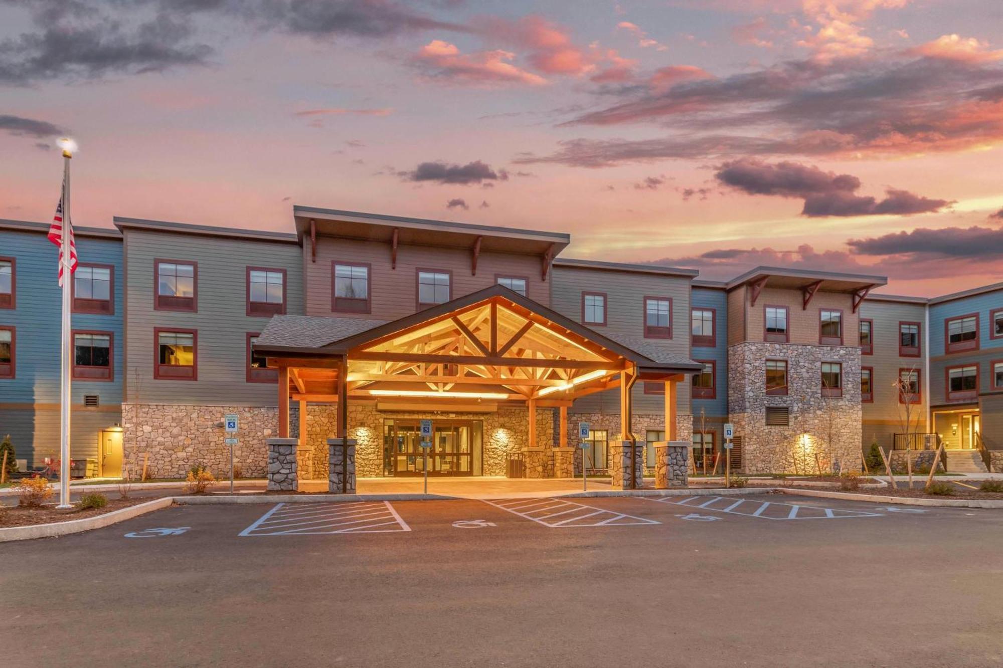 Cambria Hotel Lake Placid - Lakeside Resort Zewnętrze zdjęcie